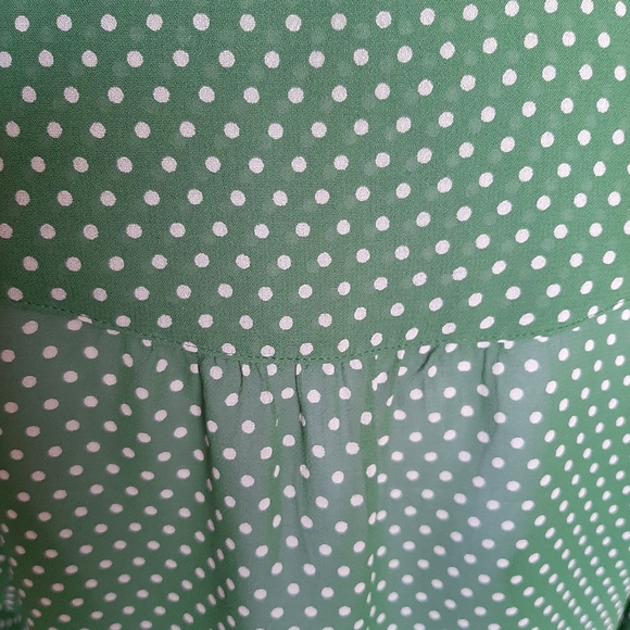 Boden - Feminine green sheer button down 3/4 sleeve blouse for women - Size: 12 - Picture 6 of 13